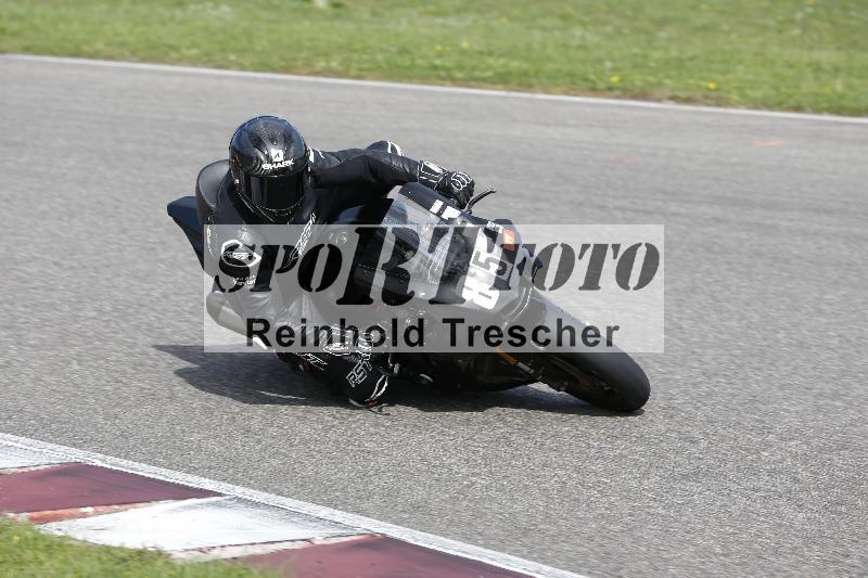 /53 16.09.2025 Track Day Domi Aegerter ADR/Gruppe rot/85